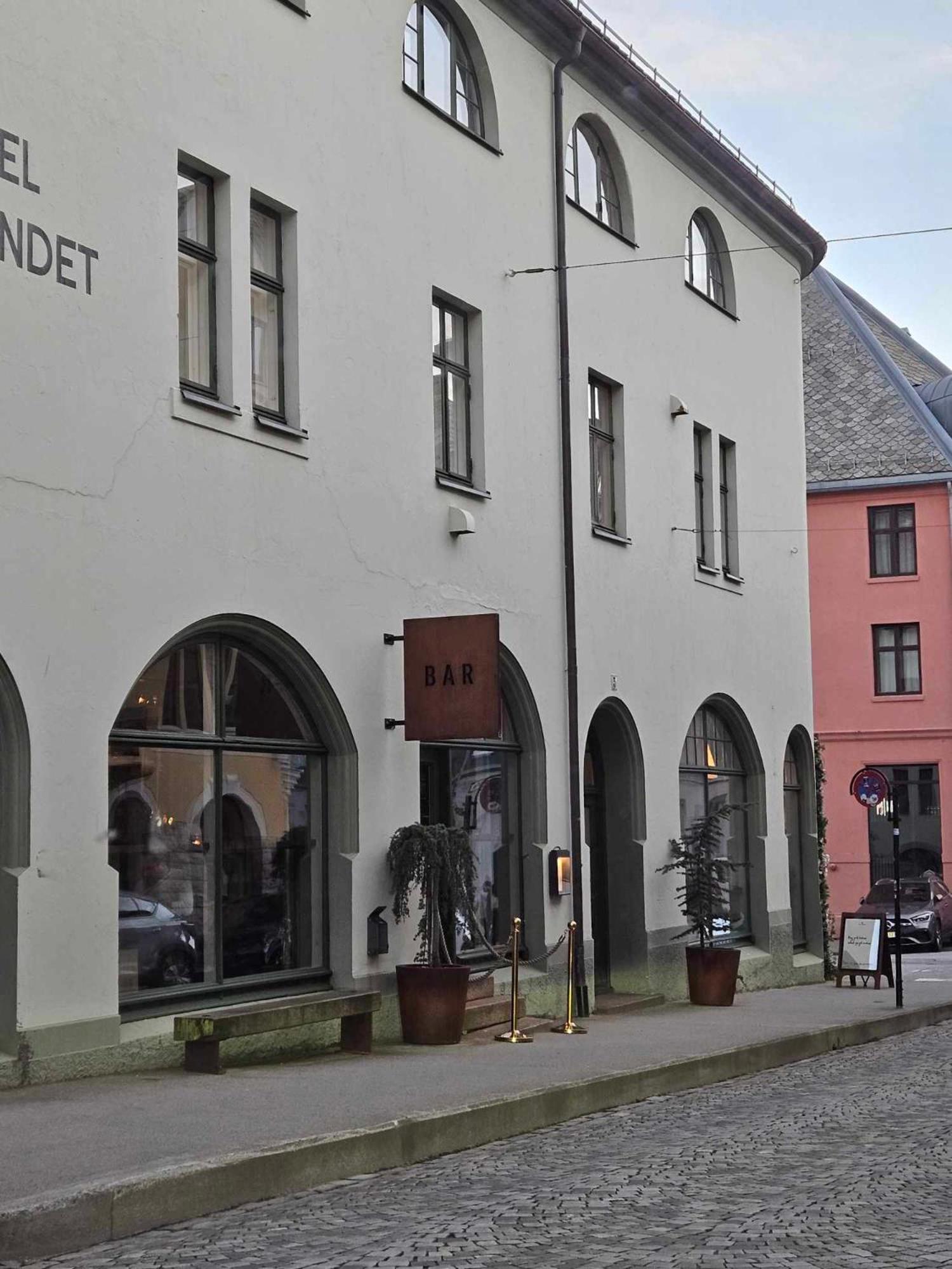 In The Heart Of Brosundet! Fully Equipped 3 Bed Room Ap Ålesund Eksteriør billede